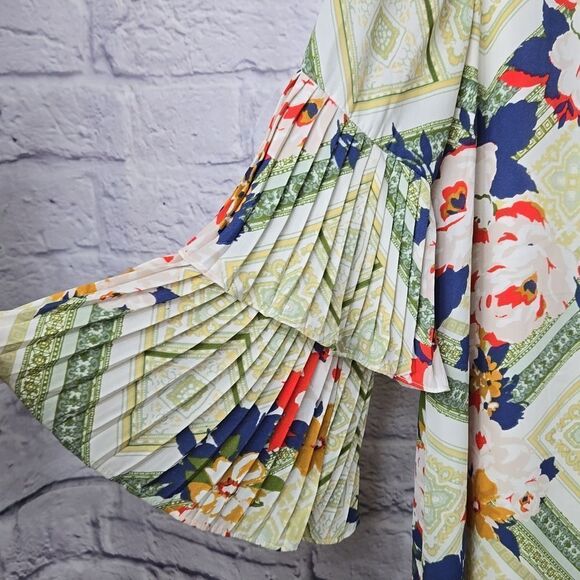 Cato Work Dress Pleated Bell Sleeve Shift Boho A-line Green Floral Tile Print - Picture 2 of 11
